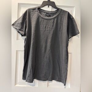 NWT Unsubscribed Boy Tee Faded Black, size S